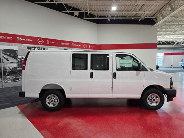 2026 GMC Savana Cargo 3500 Regular Wheelbase, Work Van, RWD