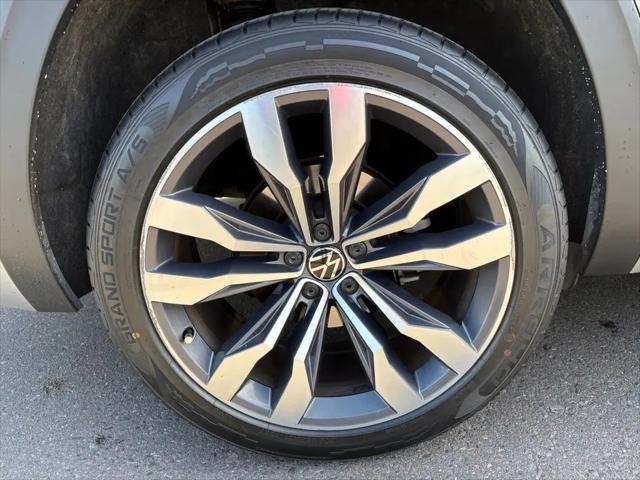 2021 Volkswagen Atlas 3.6L V6 SEL R-Line