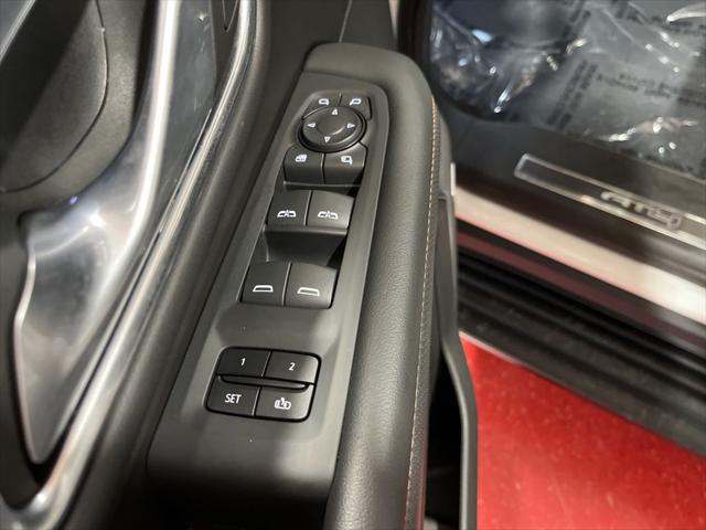 2023 GMC Yukon 4WD AT4