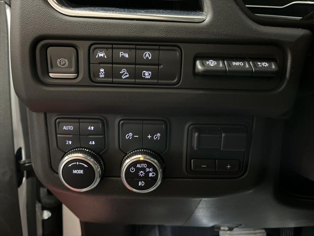 2023 GMC Yukon 4WD AT4