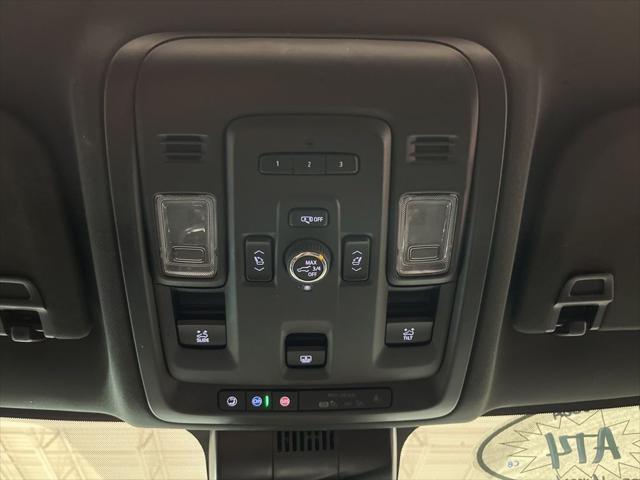 2023 GMC Yukon 4WD AT4