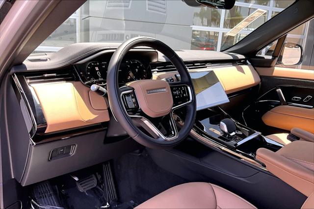 2026 Land Rover Range Rover Sport P360 SE