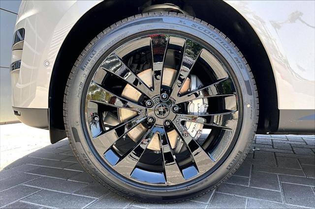2026 Land Rover Range Rover Sport P360 SE