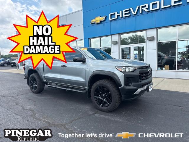 2023 Chevrolet Colorado 4WD Crew Cab Short Box Trail Boss