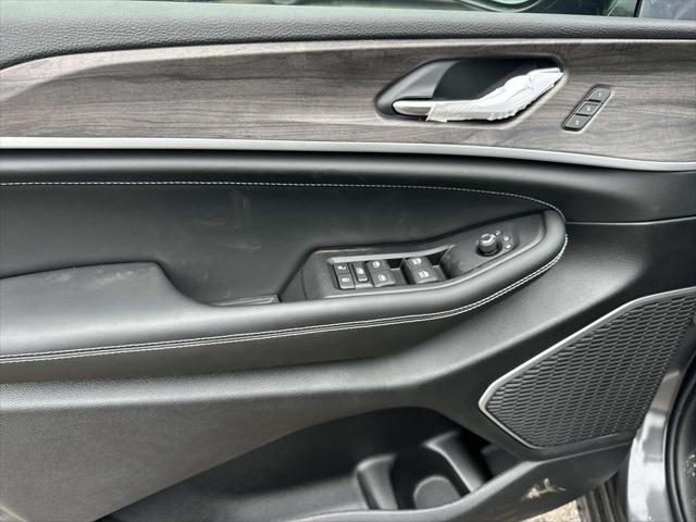 2026 Jeep Grand Cherokee Limited Reserve