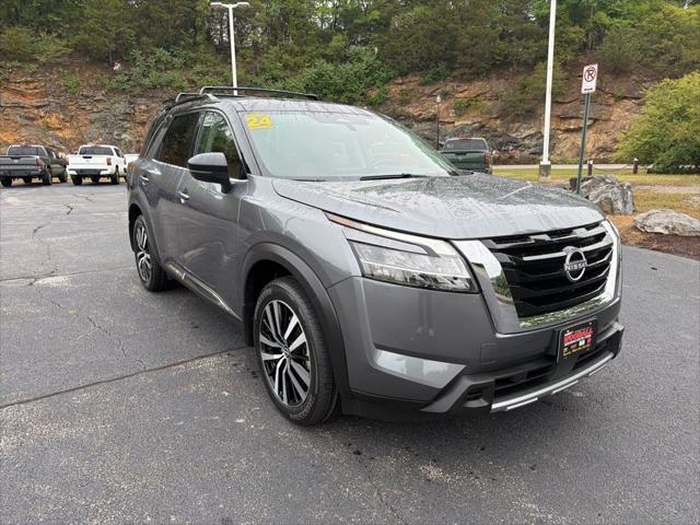 2024 Nissan Pathfinder Platinum 4WD