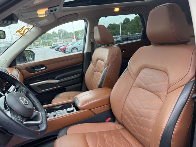 2024 Nissan Pathfinder Platinum 4WD