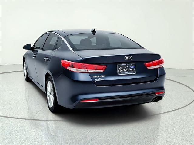 2017 Kia Optima LX