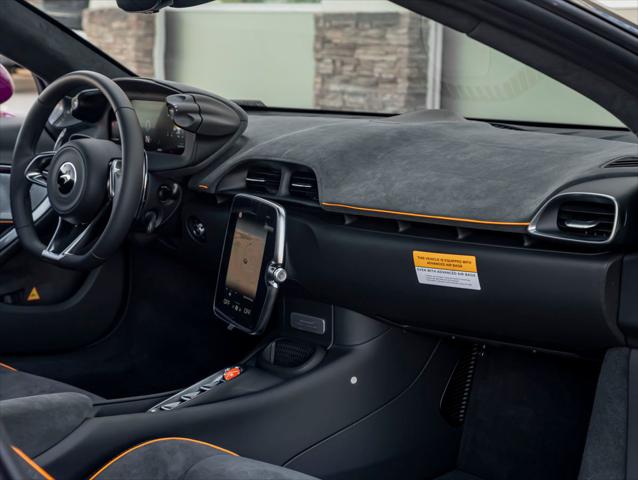 2026 McLaren Artura Spider