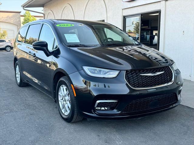 2023 Chrysler Pacifica Touring L for sale in Santa Maria, CA