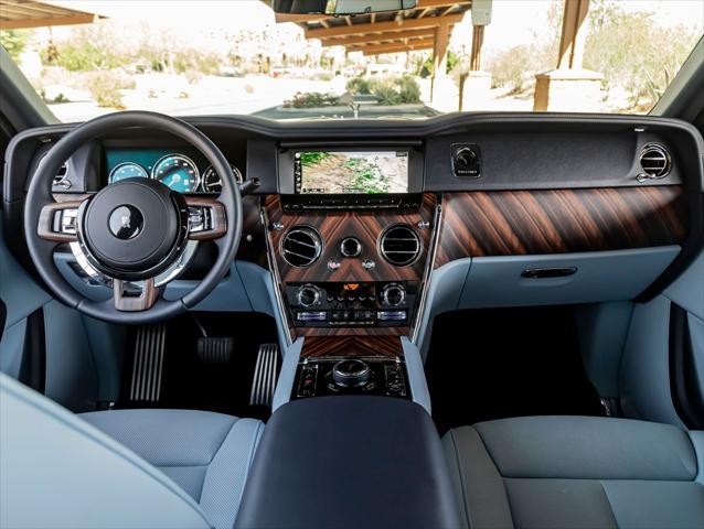 2024 Rolls-Royce Cullinan Base