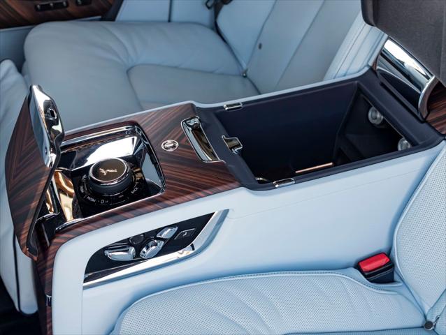 2024 Rolls-Royce Cullinan Base