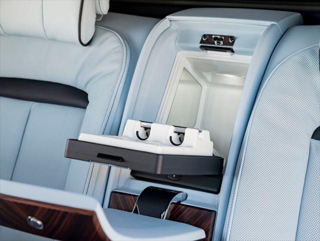 2024 Rolls-Royce Cullinan Base