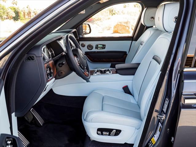 2024 Rolls-Royce Cullinan Base