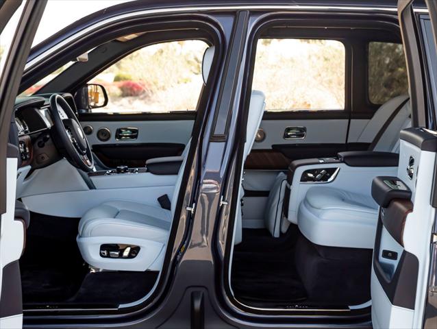 2024 Rolls-Royce Cullinan Base