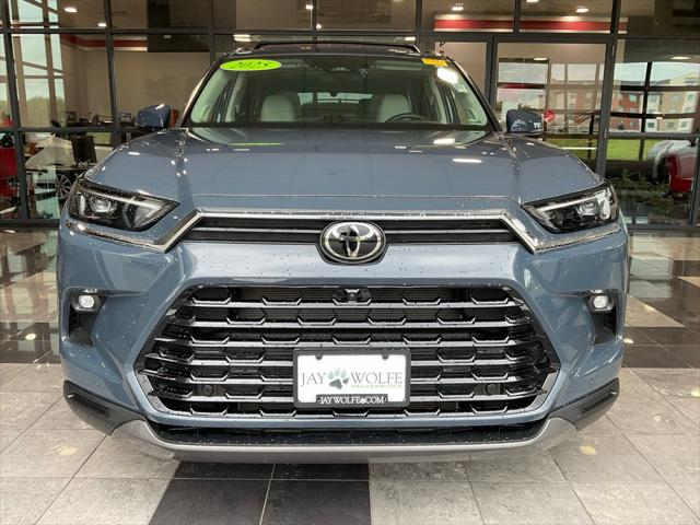 2025 Toyota Grand Highlander Platinum