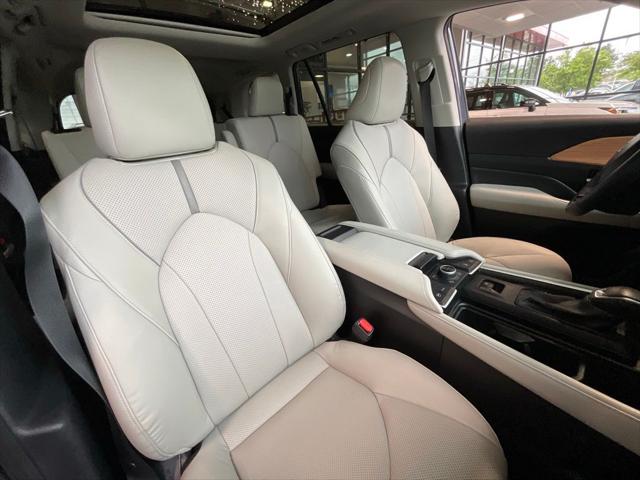 2025 Toyota Grand Highlander Platinum