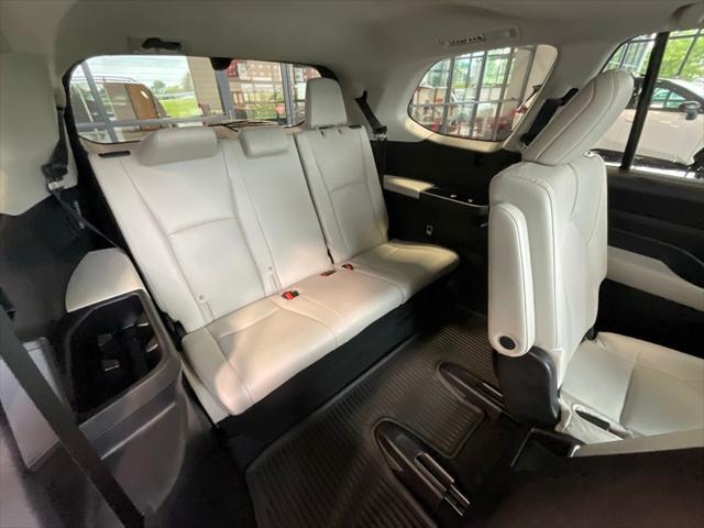 2025 Toyota Grand Highlander Platinum