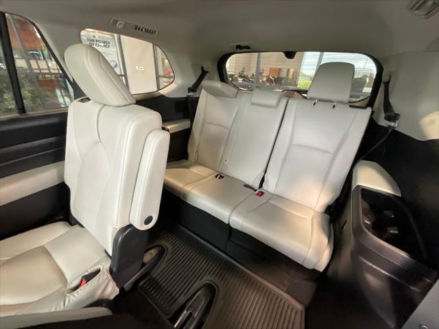 2025 Toyota Grand Highlander Platinum