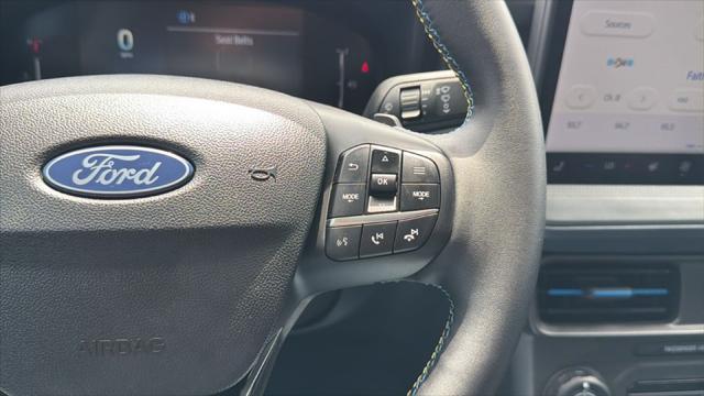 2025 Ford Maverick Lobo