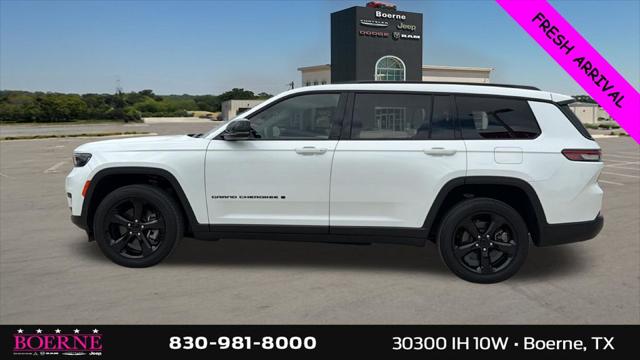 2023 Jeep Grand Cherokee L Altitude 4x2