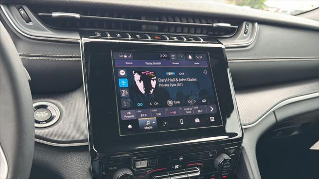2023 Jeep Grand Cherokee L Altitude 4x2