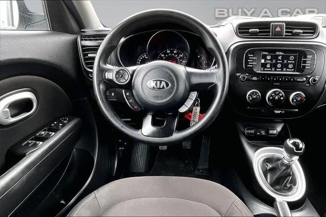 2017 Kia Soul Base