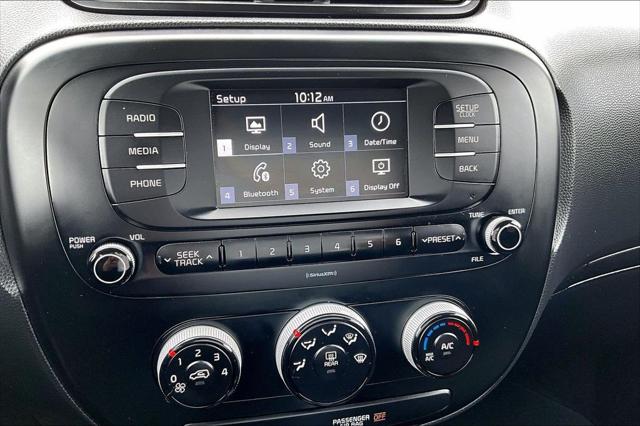 2017 Kia Soul Base