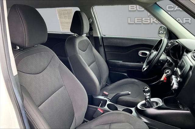 2017 Kia Soul Base