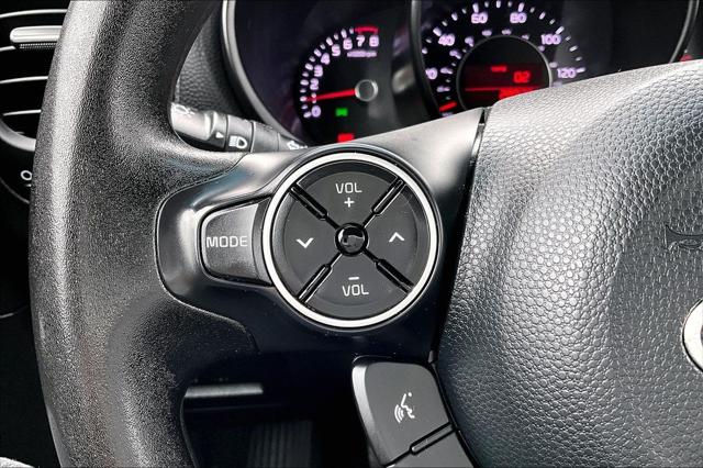 2017 Kia Soul Base