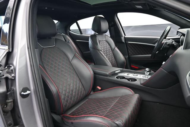 2021 Genesis G70 3.3T RWD