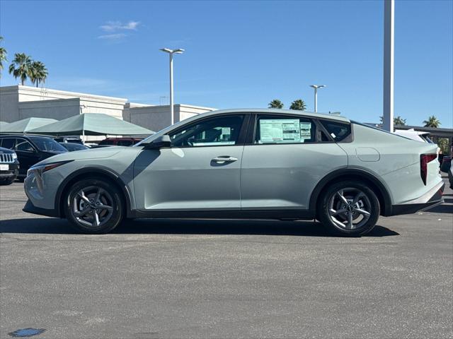 2026 Kia K4 LXS