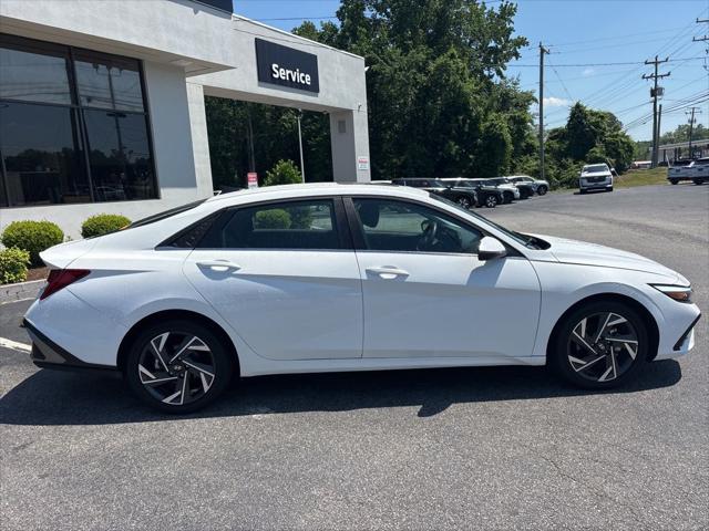 2025 Hyundai Elantra Hybrid Limited