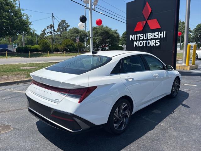 2025 Hyundai Elantra Hybrid Limited