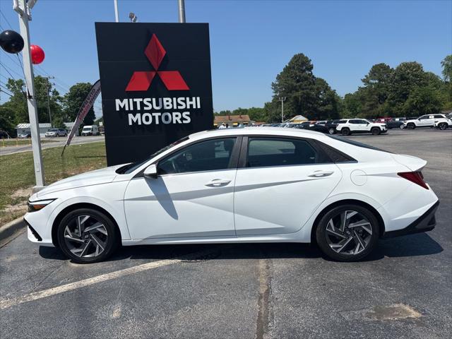 2025 Hyundai Elantra Hybrid Limited