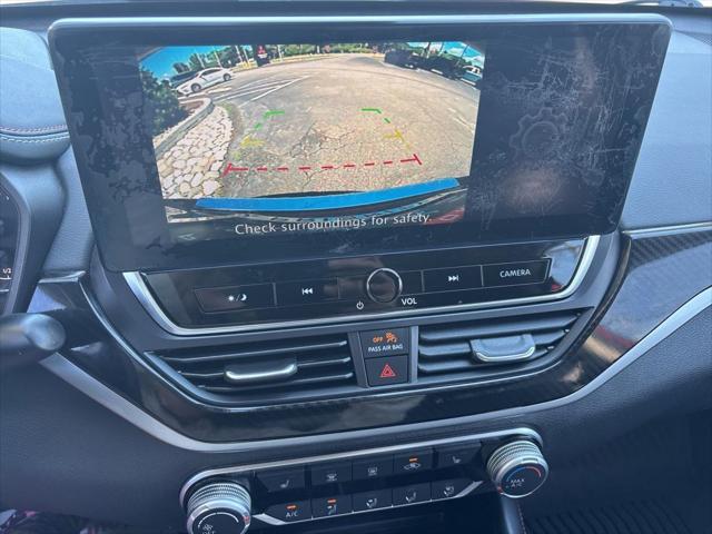 2023 Nissan Altima SR FWD