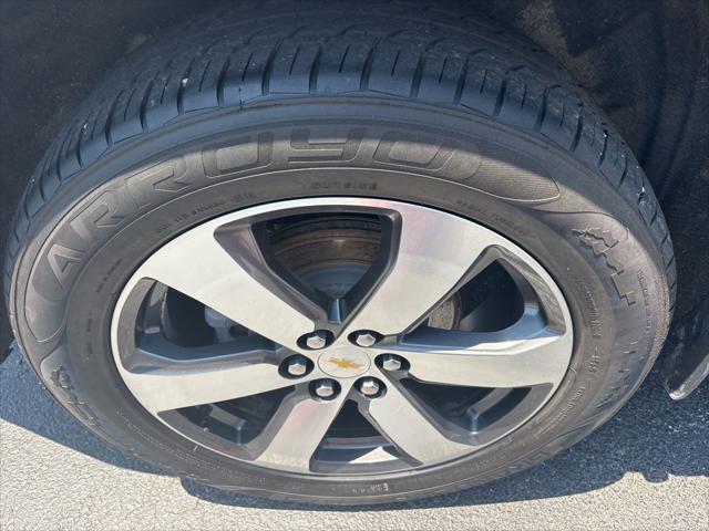 2021 Chevrolet Traverse AWD LT Leather