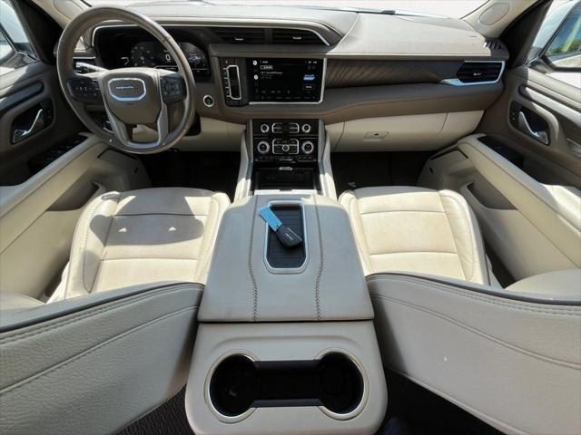 2022 GMC Yukon XL 4WD Denali