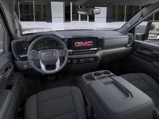 2026 GMC Sierra 2500HD Double Cab, Standard Bed, SLE, RWD