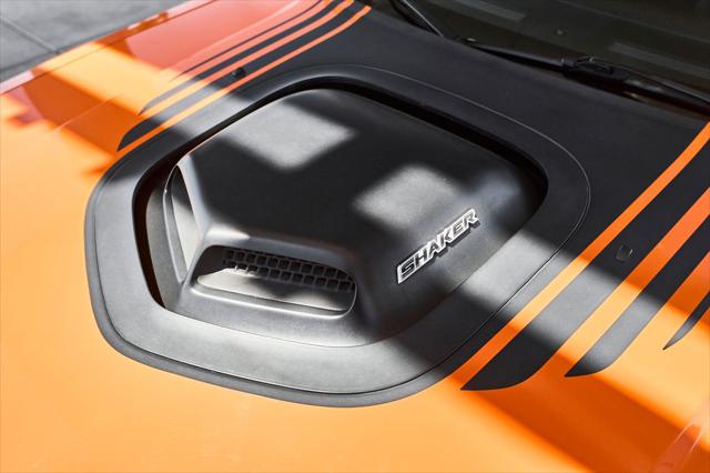 2014 Dodge Challenger Shaker Pkg