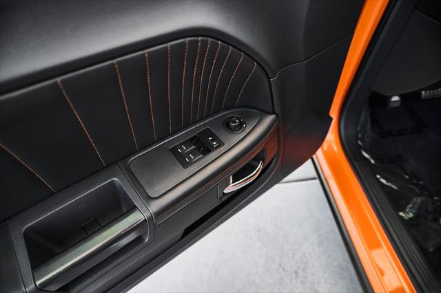 2014 Dodge Challenger Shaker Pkg