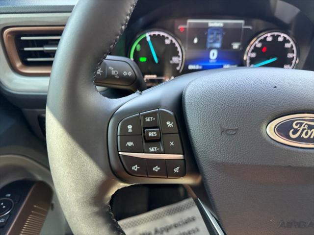 2024 Ford Maverick Lariat