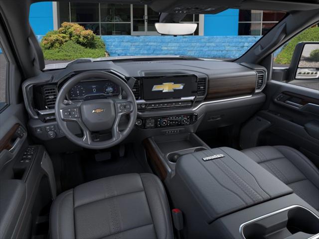 2026 Chevrolet Silverado 3500HD Crew Cab, Long Bed, High Country Dual Rear Wheel, RWD