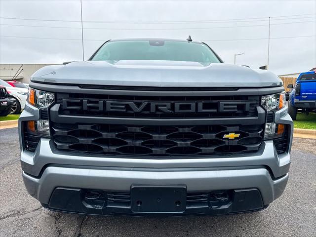 2024 Chevrolet Silverado 1500 2WD Crew Cab Short Bed Custom