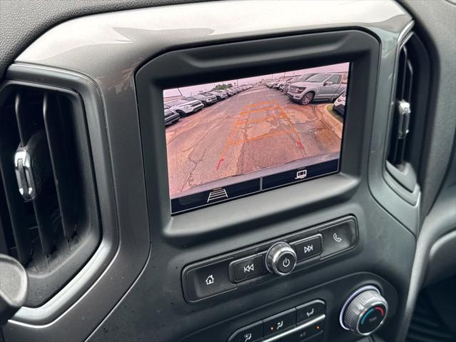 2024 Chevrolet Silverado 1500 2WD Crew Cab Short Bed Custom
