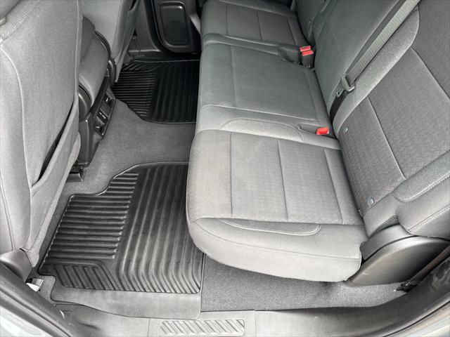 2024 Chevrolet Silverado 1500 2WD Crew Cab Short Bed Custom