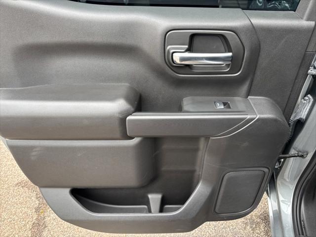 2024 Chevrolet Silverado 1500 2WD Crew Cab Short Bed Custom