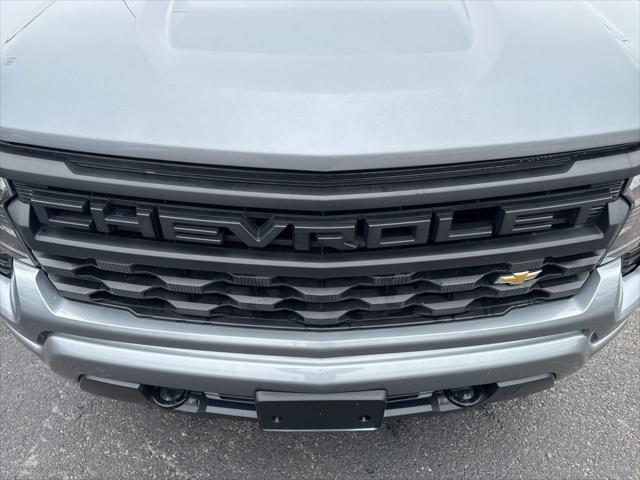 2024 Chevrolet Silverado 1500 2WD Crew Cab Short Bed Custom