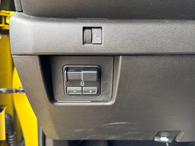 2023 Chevrolet Colorado 4WD Crew Cab Short Box Trail Boss