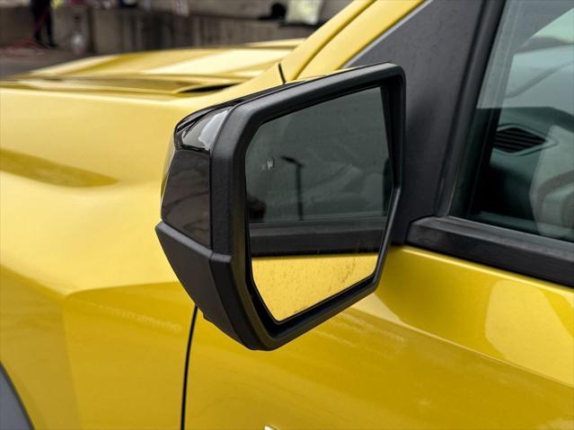 2023 Chevrolet Colorado 4WD Crew Cab Short Box Trail Boss